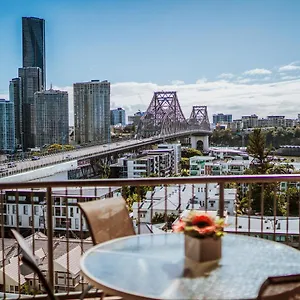 4* Aparthotel Bridgewater